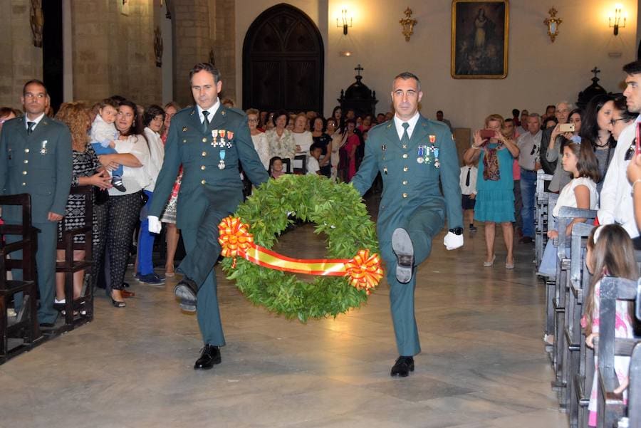 La Iglesia Mayor de Loja acogió de nuevo la celebración de la virgen del Pilar, festejo que sirvió para reconocer la labor de nueve agentes y mandos