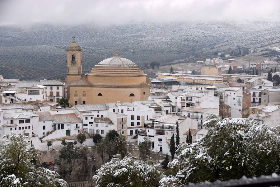 El Poniente se tiñe de blanco 