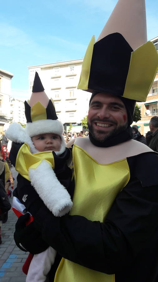 Pasacalles Escolar de Carnaval en Loja