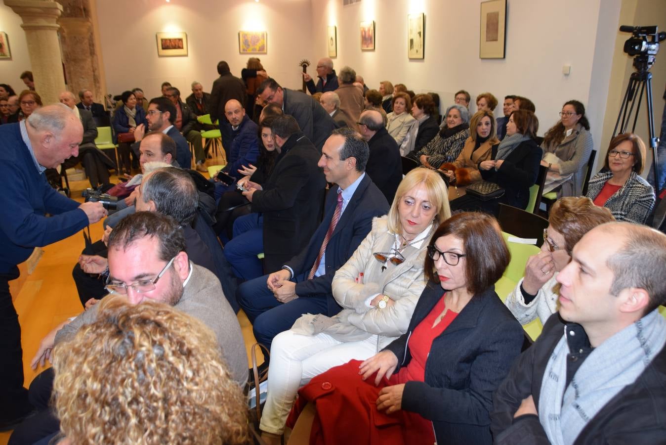 La Fundación Ibn al-Jatib premia a título póstumo a uno de sus vecinos más ilustres y al primer director del centro de FP