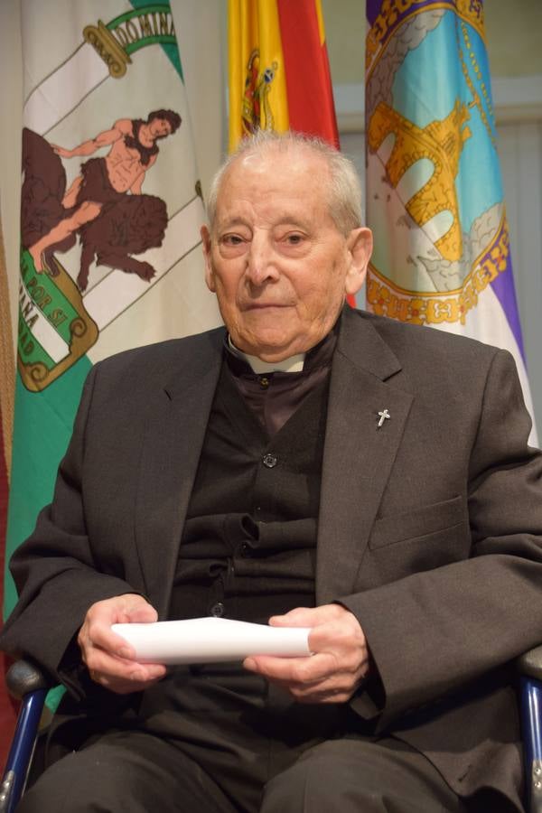 La Fundación Ibn al-Jatib premia a título póstumo a uno de sus vecinos más ilustres y al primer director del centro de FP