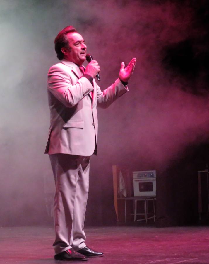 Fotos: II Gala &#039;Playback&#039; de Loja, a beneficio de la AECC