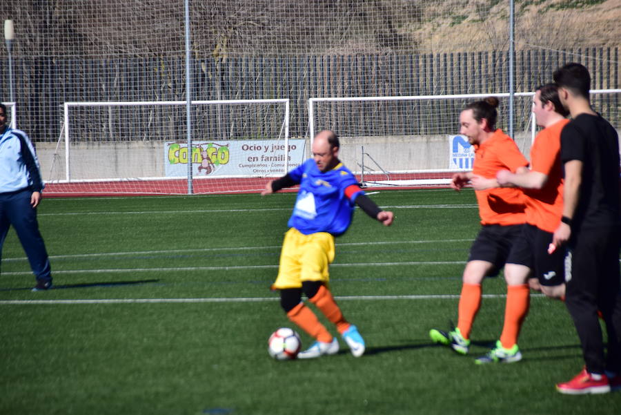 Fotos: Derbi de campeones en el Poniente