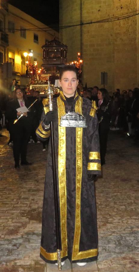 Así fue la noche del Viernes Santo lojeño. 