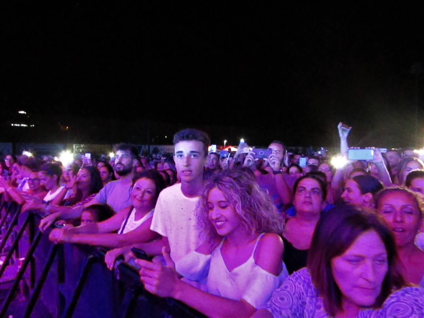 Fotos: 15.000 personas &#039;vibran&#039; en Loja con Bisbal