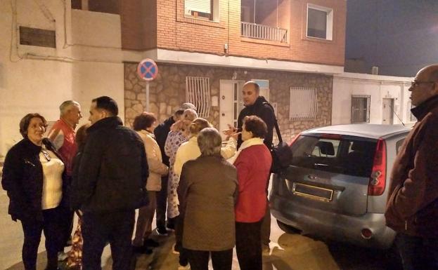 Los constantes cortes de luz en Las 200 por los 'narcopisos' llegarán al Defensor