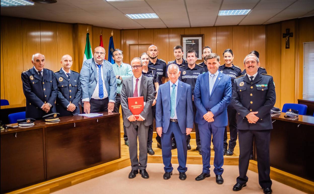 Toman posesión siete nuevos agentes de la Policía Local de Roquetas de Mar