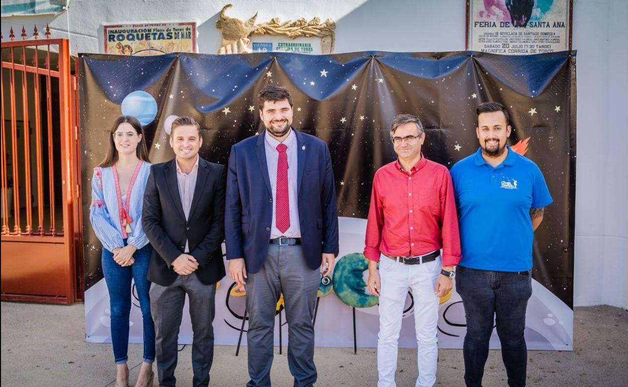 La Plaza de Toros se convierte este sábado en un centro espacial con Space Talks