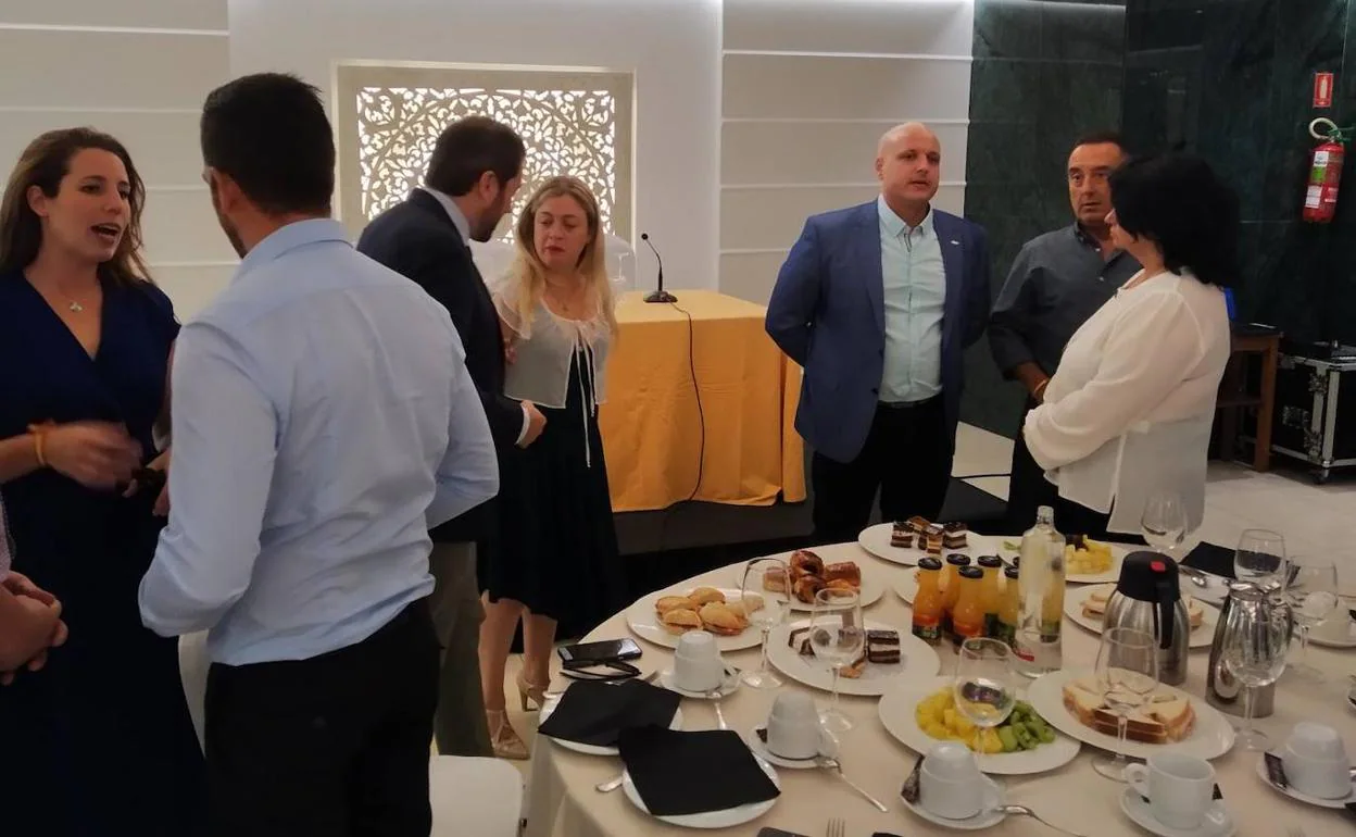 Rodrigo Alonso ha mantenido esta mañana un desayuno con los medios. 