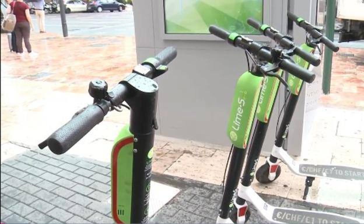 Almería | Absuelven al conductor de patinete eléctrico acusado de conducir sin permiso