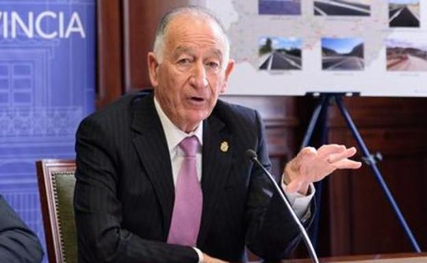 Gabriel Amat, alcalde de Roquetas. 