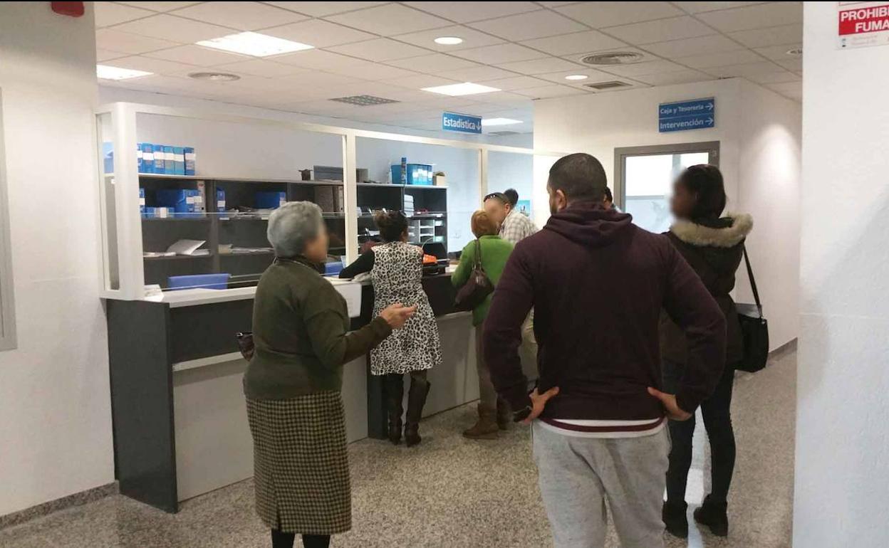 Almería Vigilancia se encargará del control de edificios y las llamadas del 092