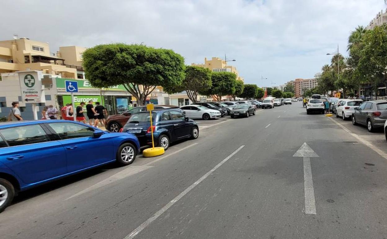 El PSOE culpa a Amat del «caos» de tráfico en la Urbanización, que se agravará con La Vuelta