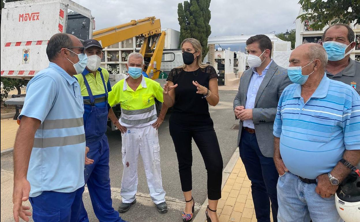 Roquetas y Vícar activan sus planes en los cementerios por la festividad de Todos los Santos