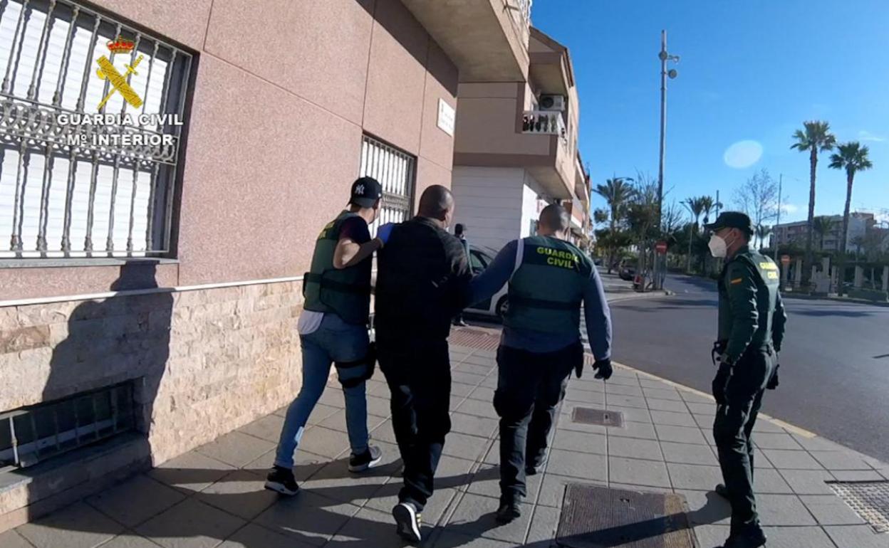 Detenido en Roquetas