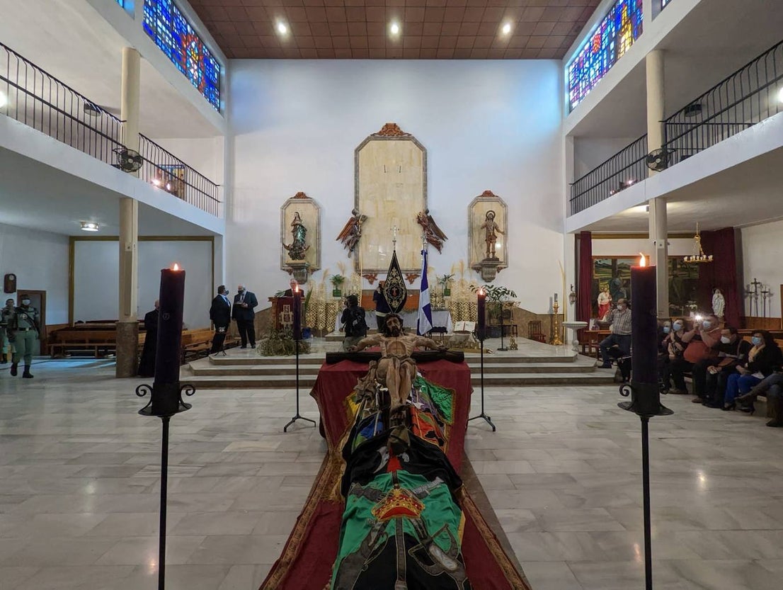 Fotos: La Legión vela al Cristo de la Buena Muerte de Roquetas