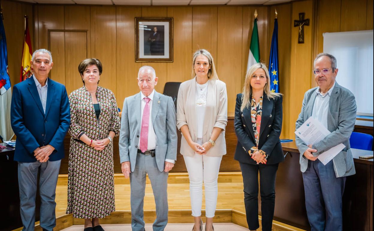 Veterinarios y Ayuntamiento colaboran para mantener el Registro de Animales