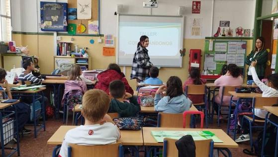 Talleres de igualdad para alumnado de 4º de Primaria en el CEIP Arco Iris de Aguadulce