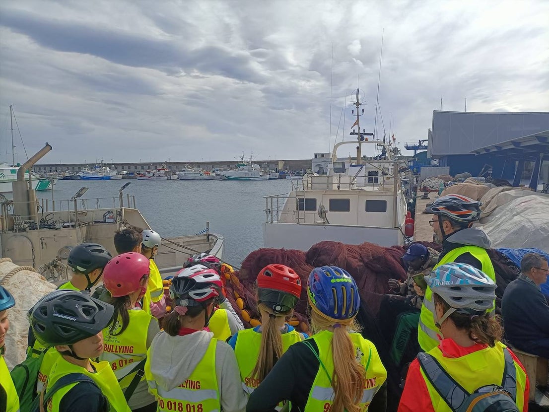 El Gabinete de Educación Vial enseña a moverse en bici con rutas por Roquetas