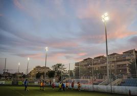 El complejo deportivo de Las Salinas estrena nuevas luminarias LED