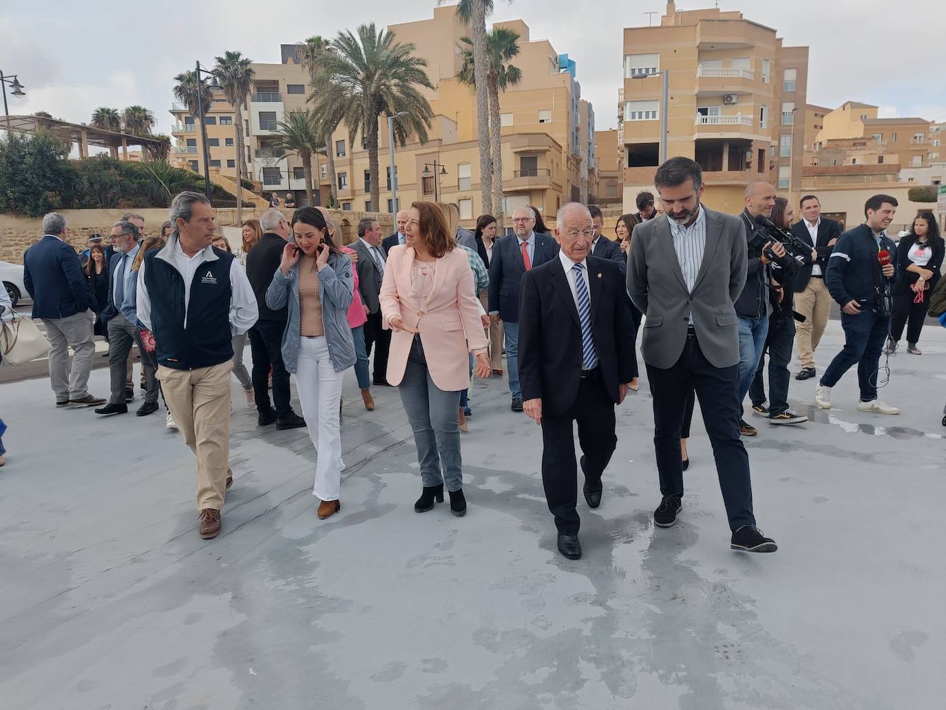 Roquetas ya tiene su nueva lonja lista para un uso pesquero y turístico