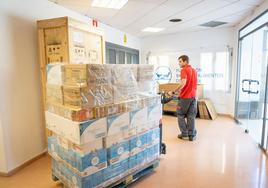 Los comercios se implican en la campaña de donación para el Banco de Alimentos