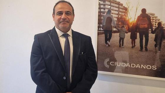 Víctor Ramos encabeza la candidatura de Ciudadanos en Vícar
