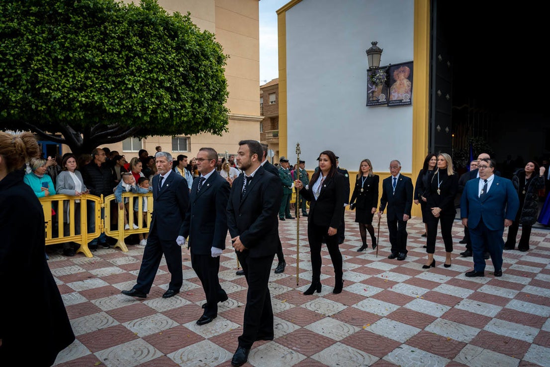 El Cristo de la Buena Muerte procesiona por las calles de El Parador