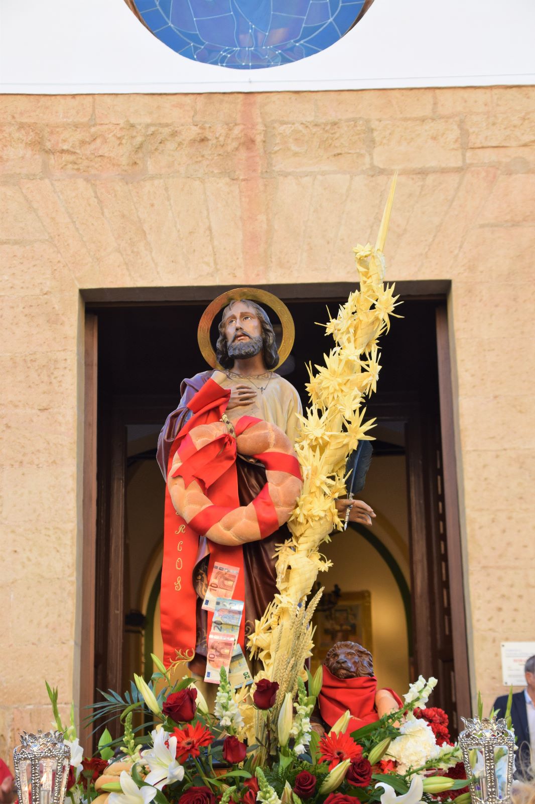 San Marcos procesiona por las calles de Roquetas