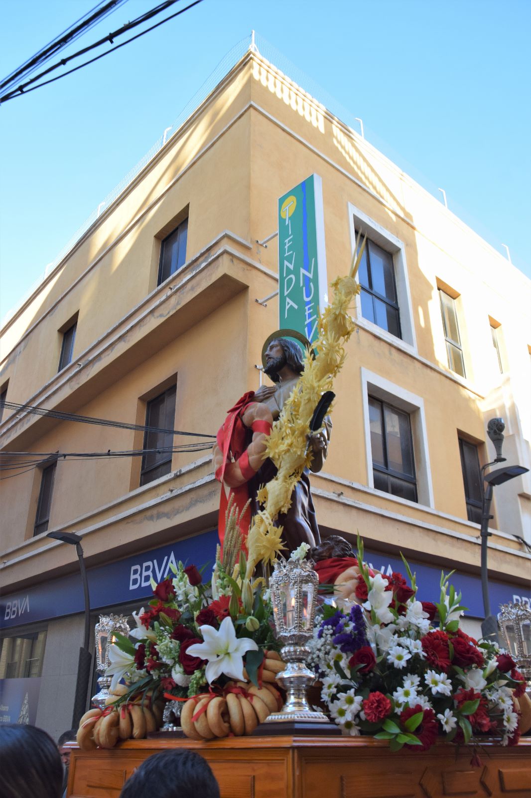 San Marcos procesiona por las calles de Roquetas