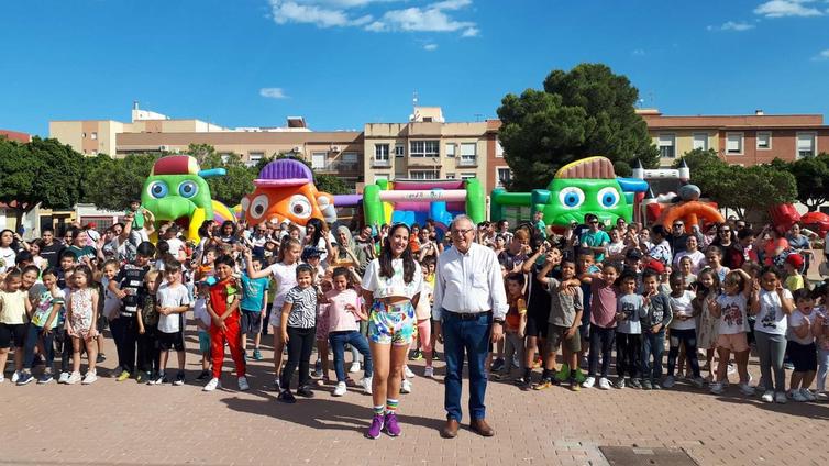 Vícar celebra el Día de las Familias con numerosas actividades