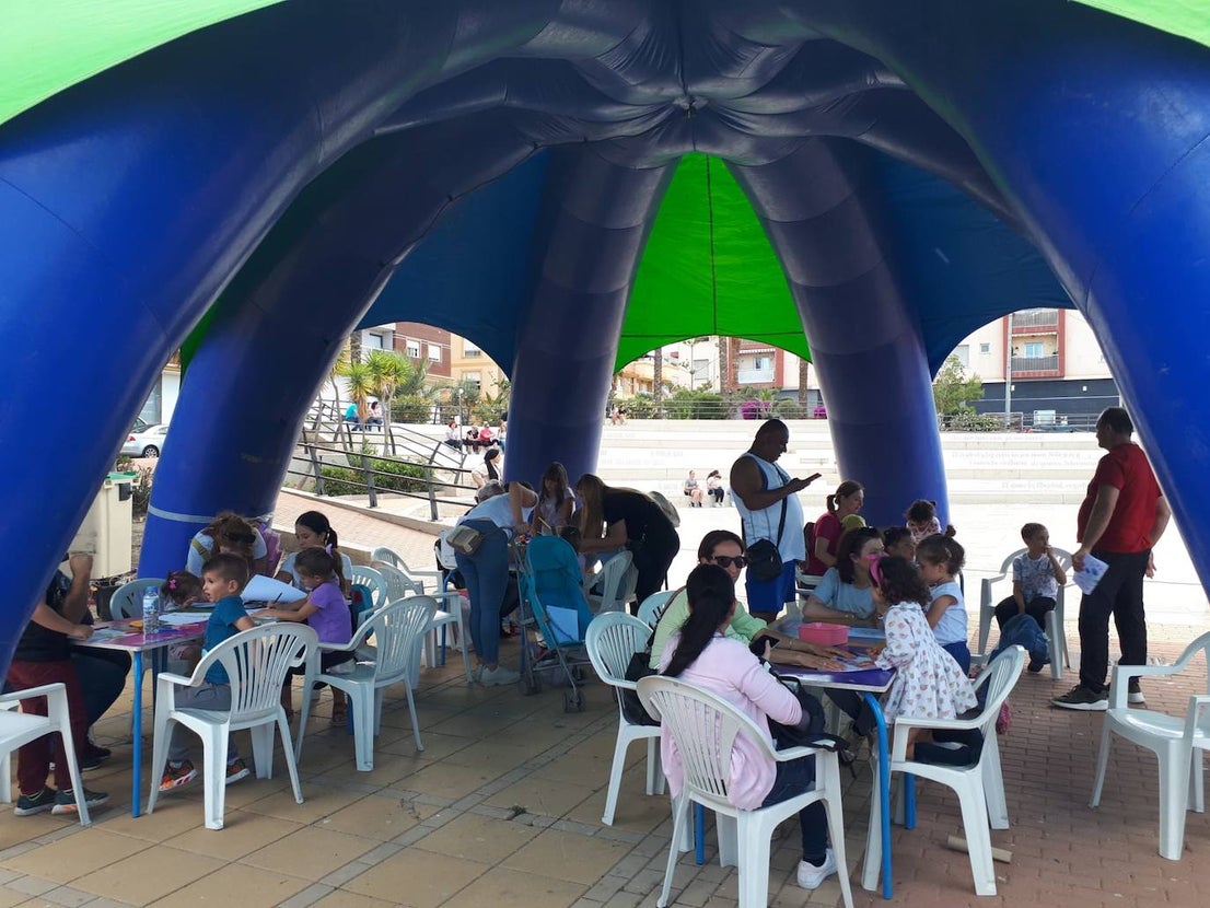 Vícar celebra el Día de las Familias con numerosas actividades