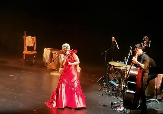 Lorca revive en el Auditorio de Roquetas de la mano de Pasión Vega