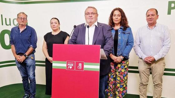 Manolo García asumirá la recogida de residuos agrícolas y promete un polígono para impulsar la industria auxiliar