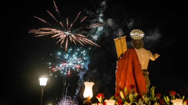 Las 200 Viviendas se preparan para vivir las fiestas de San Juan