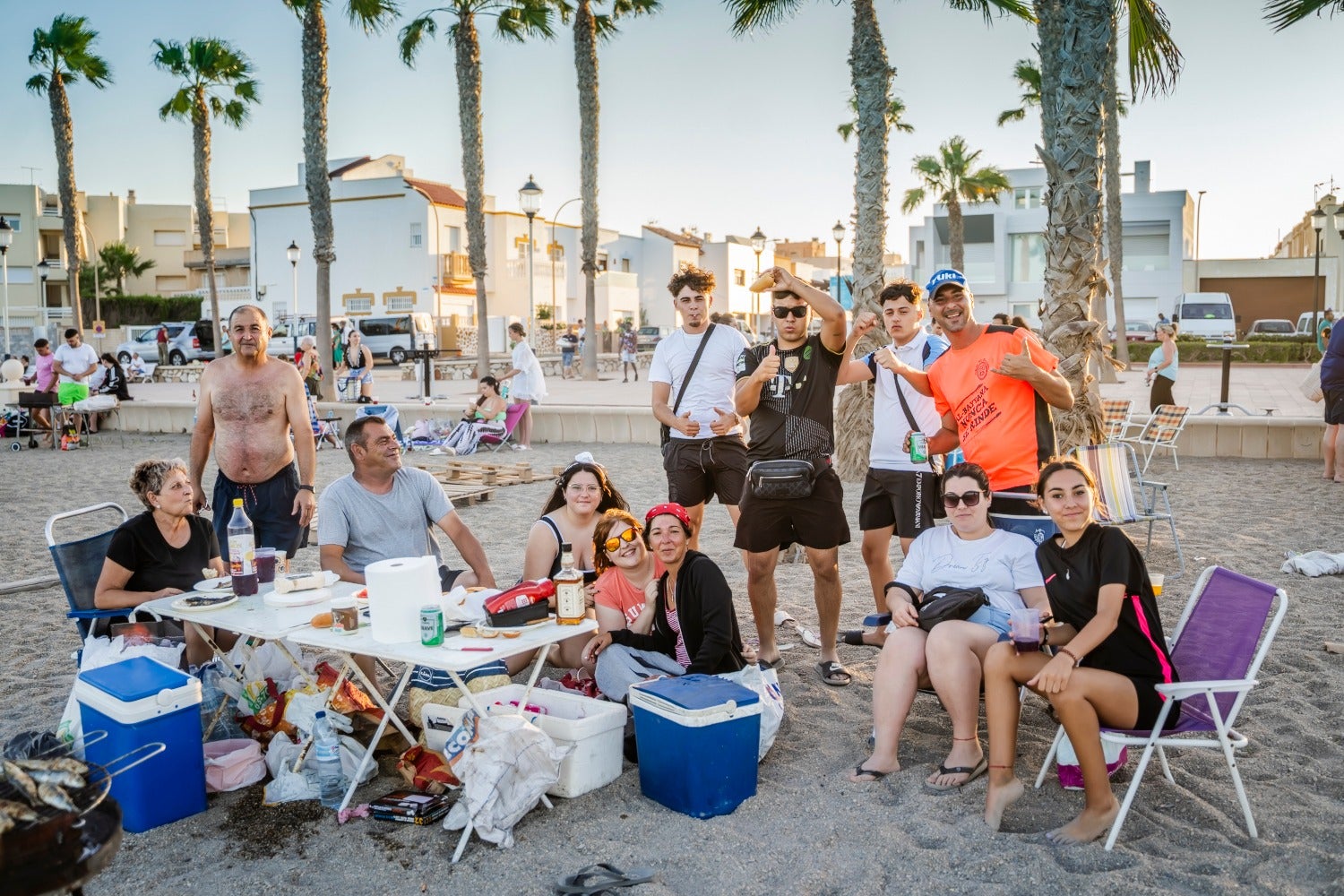 Así fue la Noche de San Juan en Roquetas