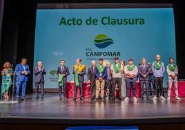 La EFA Campomar entrega las becas a 150 alumnos en el Auditorio de Roquetas