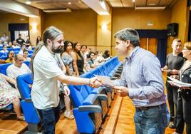 Amat entrega 161 diplomas a los participantes del plan Joven Ahora de la Junta