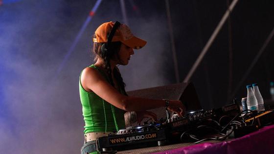 Lo más actual de la música urbana ruge en el primer asalto de Salinas Sound
