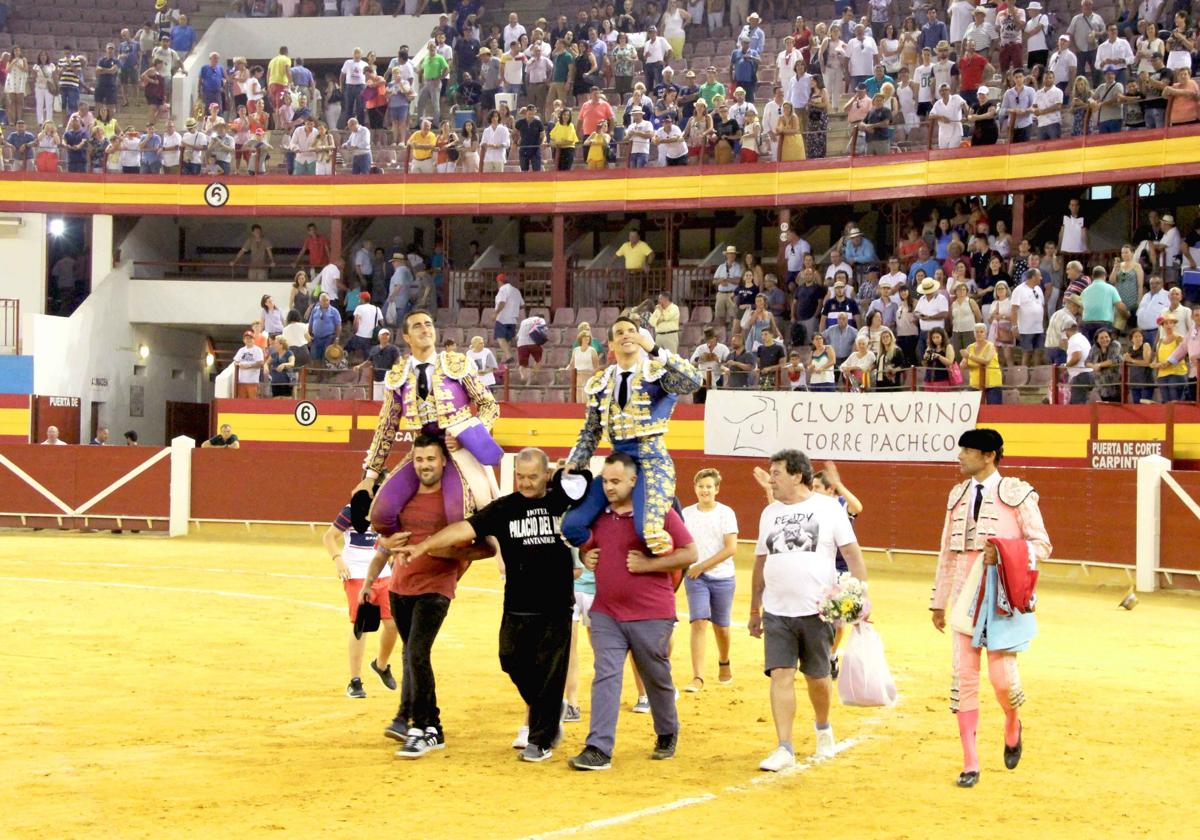 El Fandi sustituye a Manzanares tras su operación en la Feria de Roquetas