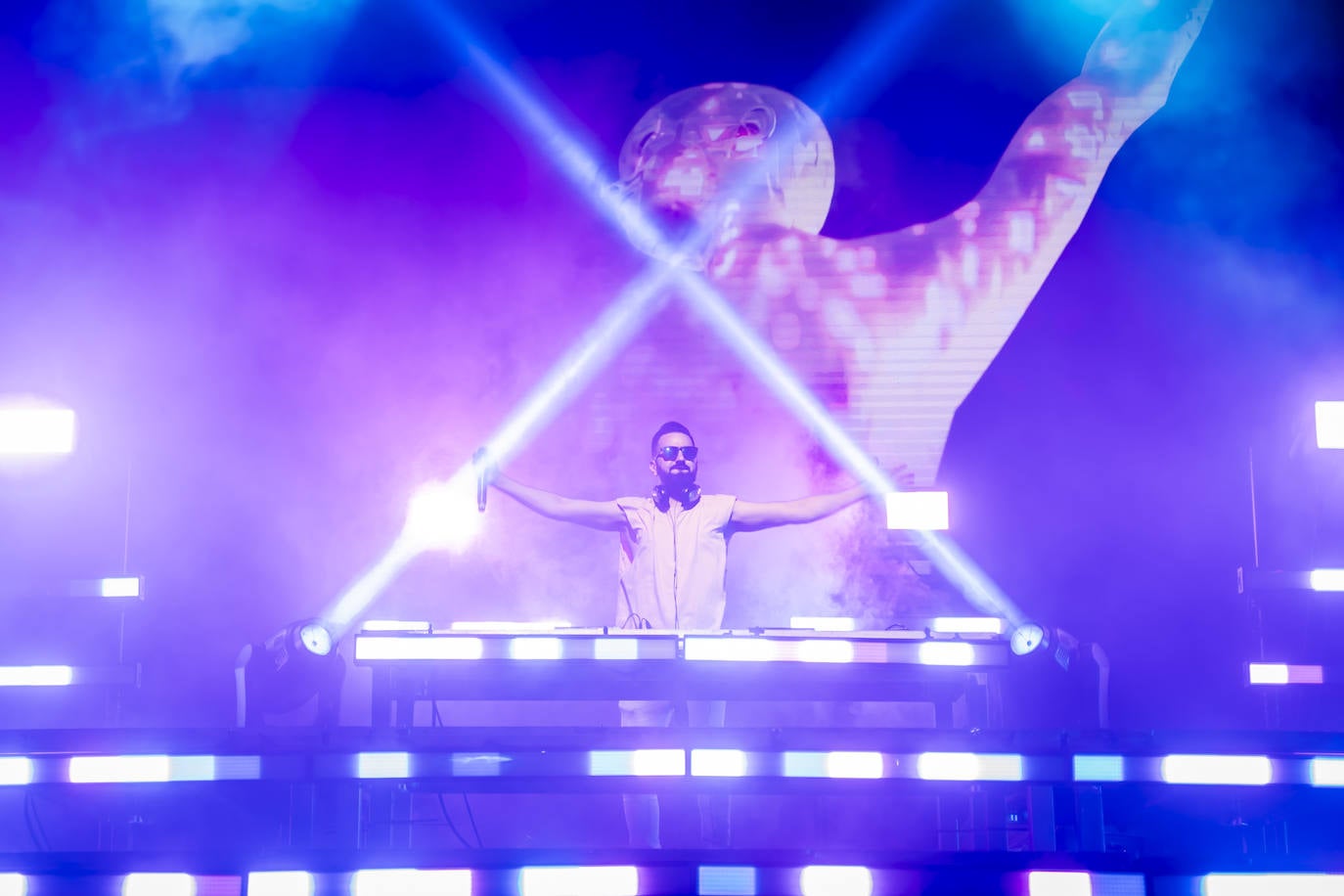 Abraham Mateo inunda Roquetas