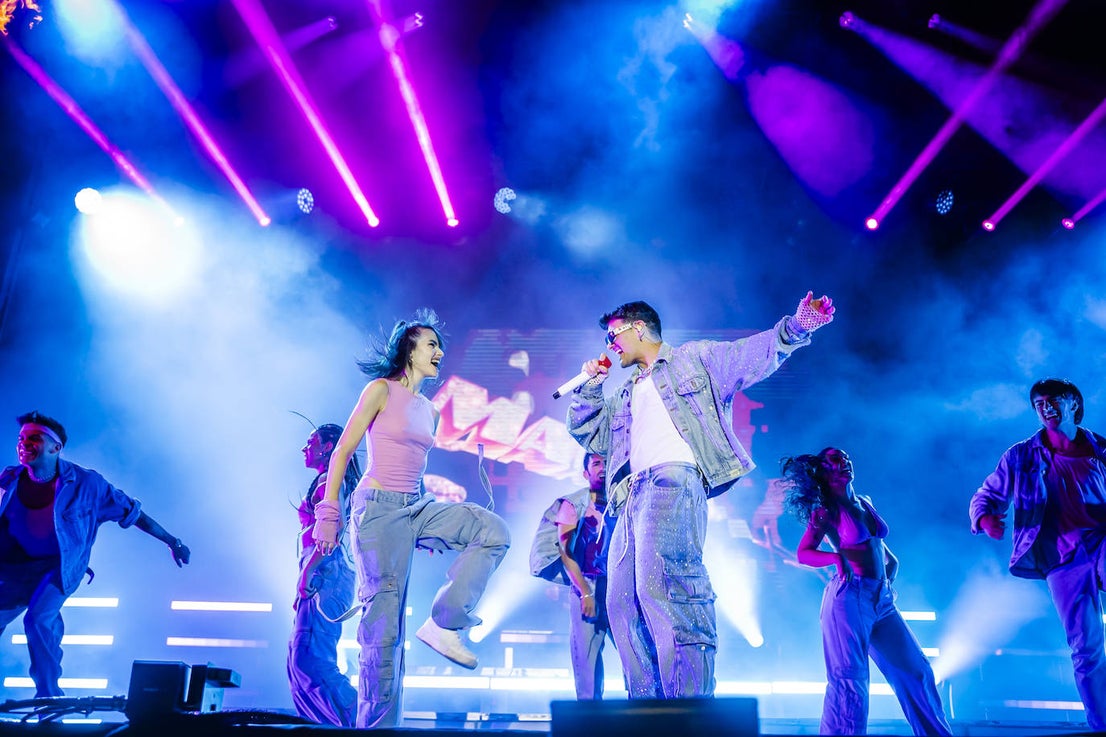 Abraham Mateo inunda Roquetas