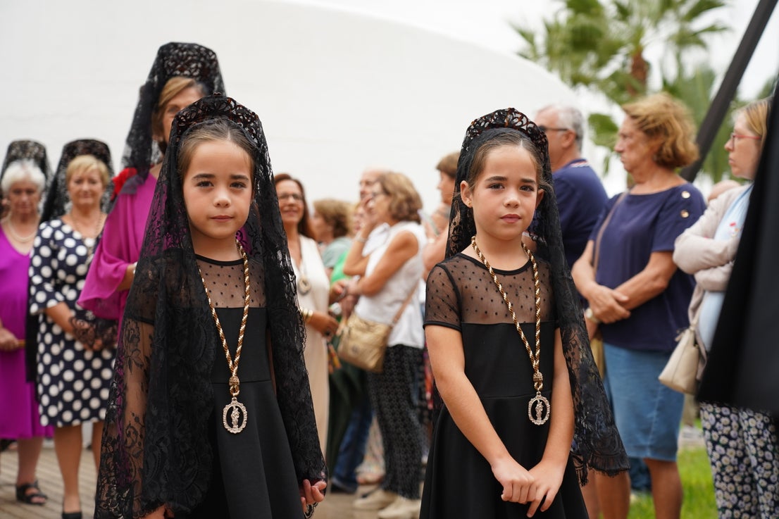 La Virgen del Carmen reúne a sus fieles en la procesión de Aguadulce