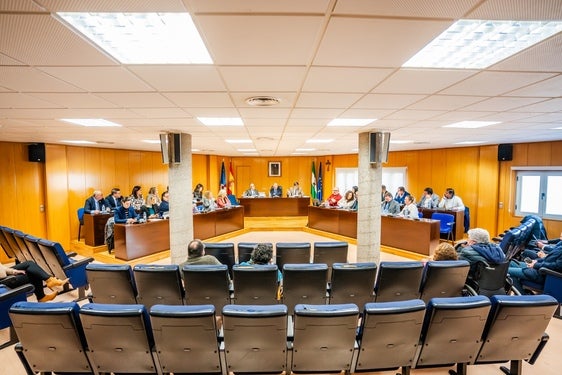 El Pleno de Roquetas de Mar aprobó la innovación para el traslado del mercado de su actual ubicación