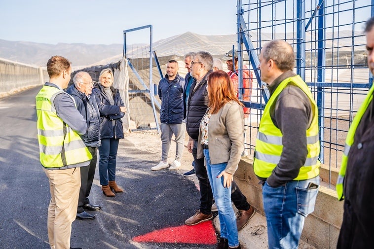 Roquetas finaliza las obras de conexión de Las Salinas con Vícar