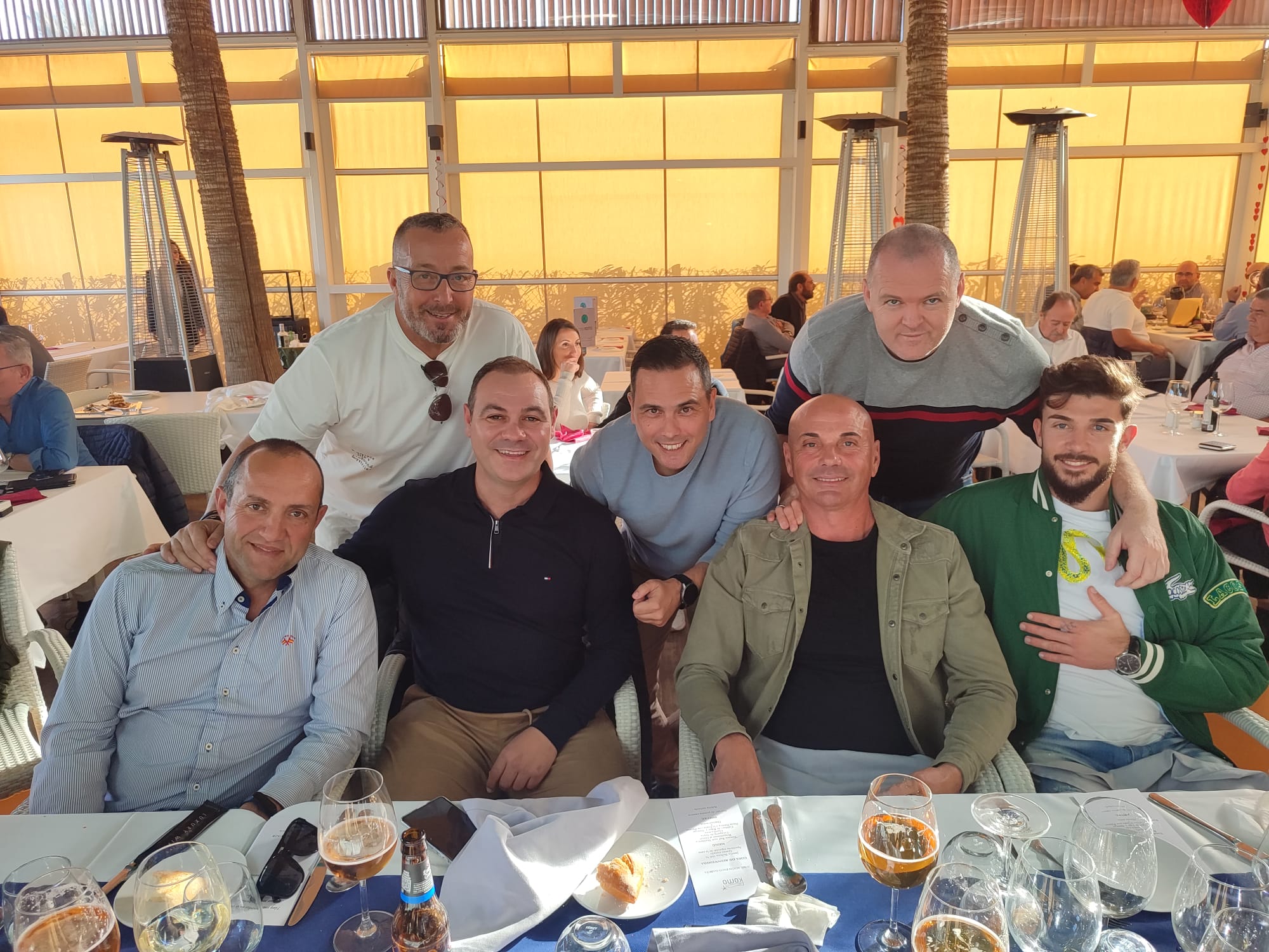 Las imágenes de la despedia de Francisco García, un policía único en Roquetas