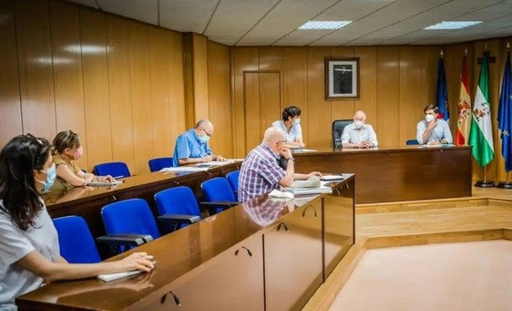 Consejos Municipales: partidos de la oposición piden su actualización