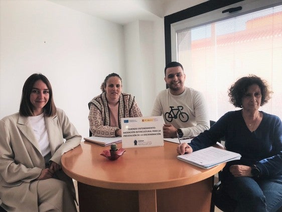 Vícar promueve la integración y participación de inmigrantes para fortalecer el tejido asociativo
