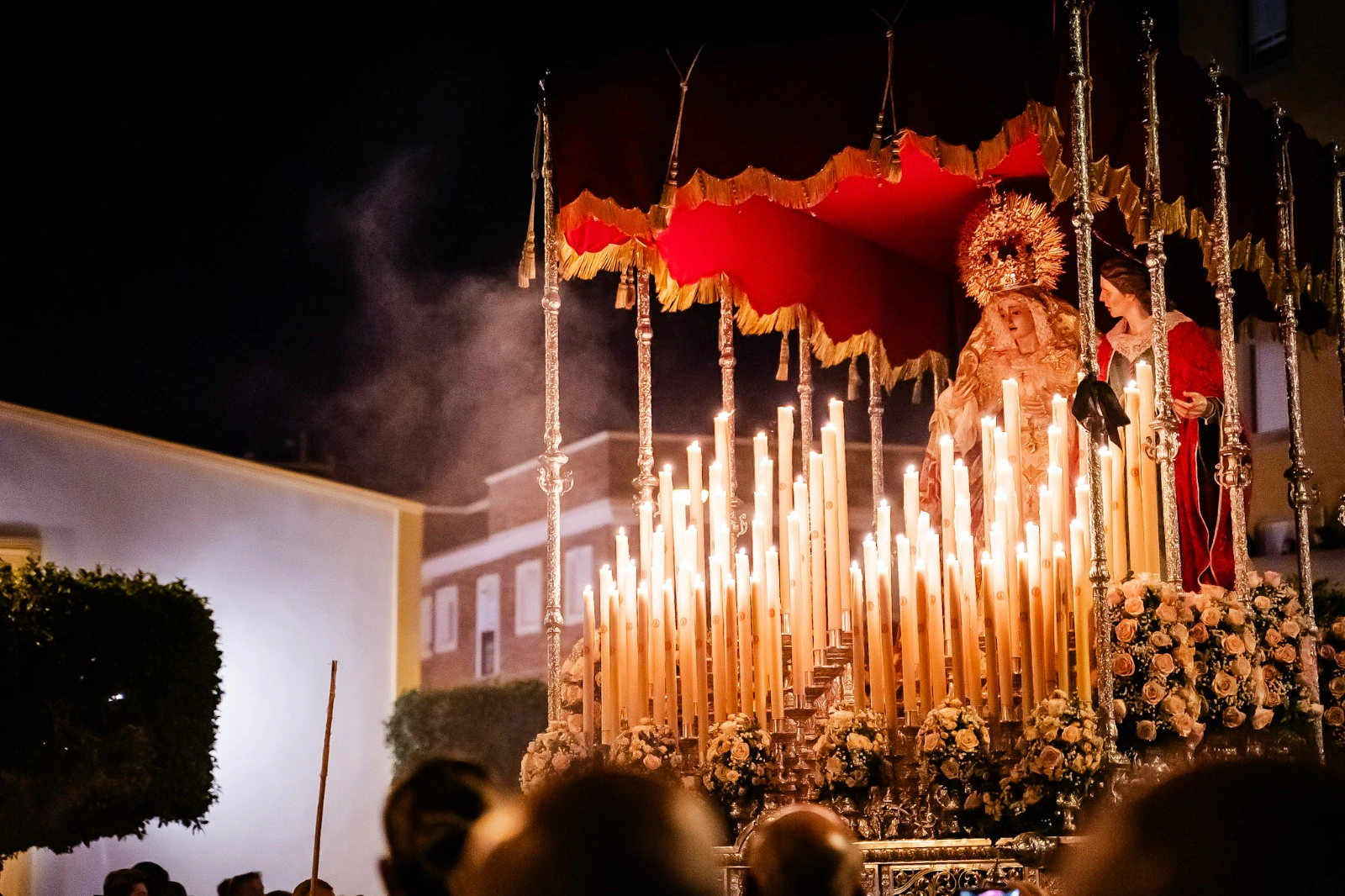 El Parador disfruta de su cofradía el Jueves Santo