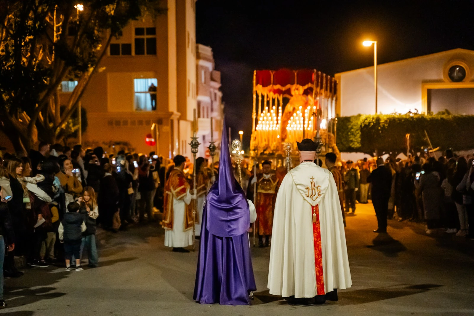 El Parador disfruta de su cofradía el Jueves Santo